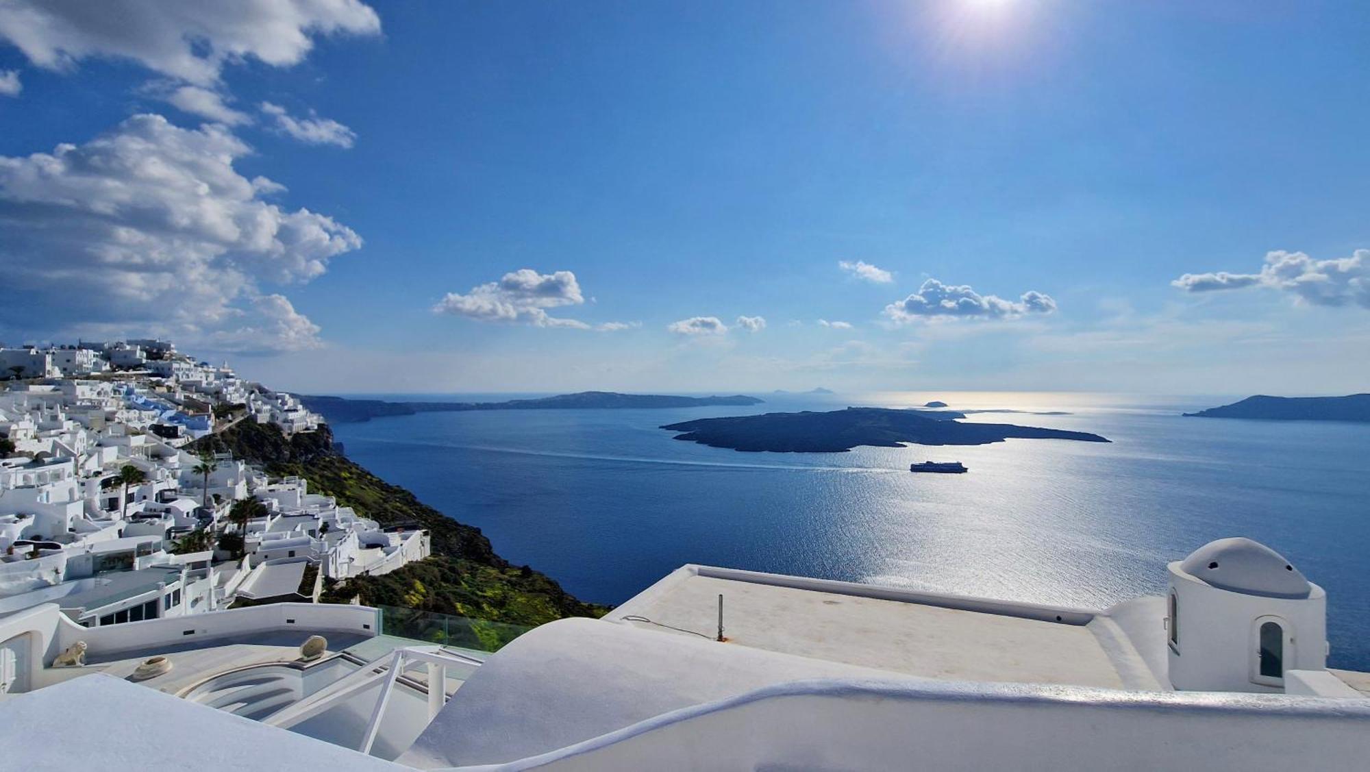 Karpimo Horizon - Caldera View With Private Hot Tub Villa Firosztefáni Kültér fotó