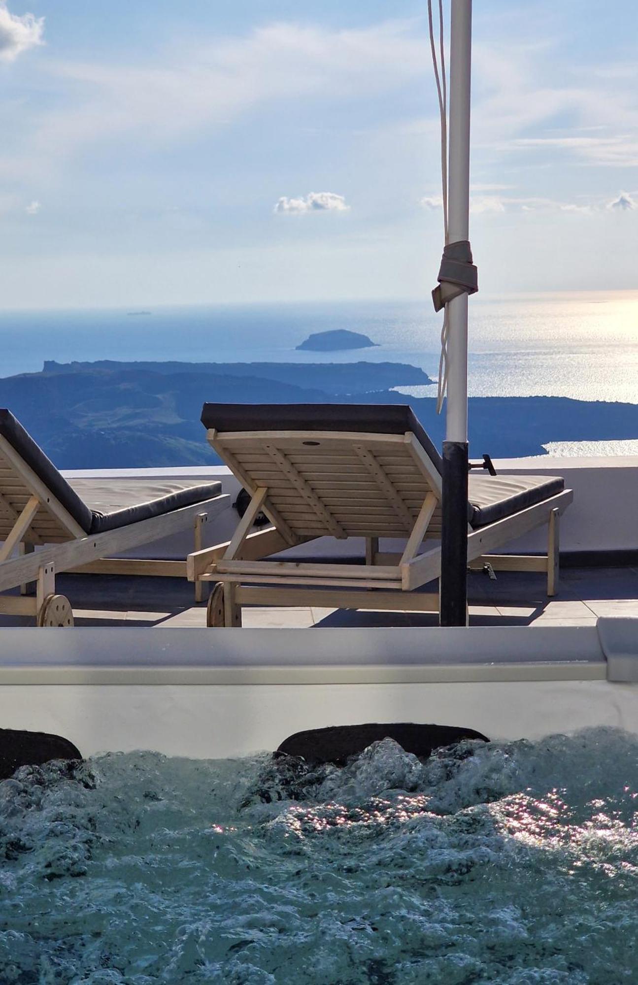 Karpimo Horizon - Caldera View With Private Hot Tub Villa Firosztefáni Kültér fotó
